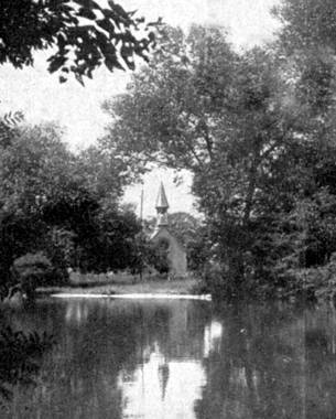 Le Lac de Croissy et le Temple